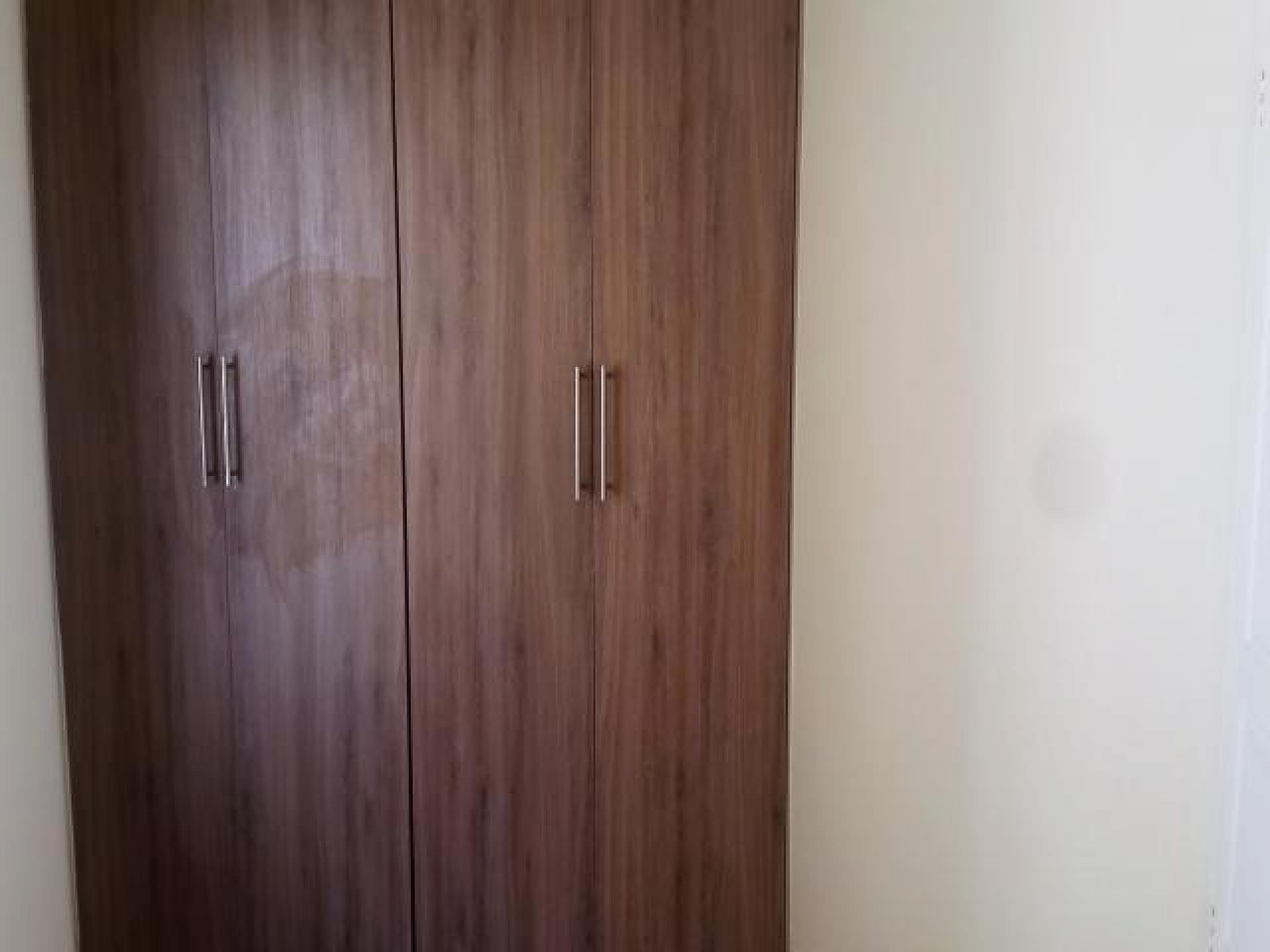 Bed Room 1 of property in Tasbetpark