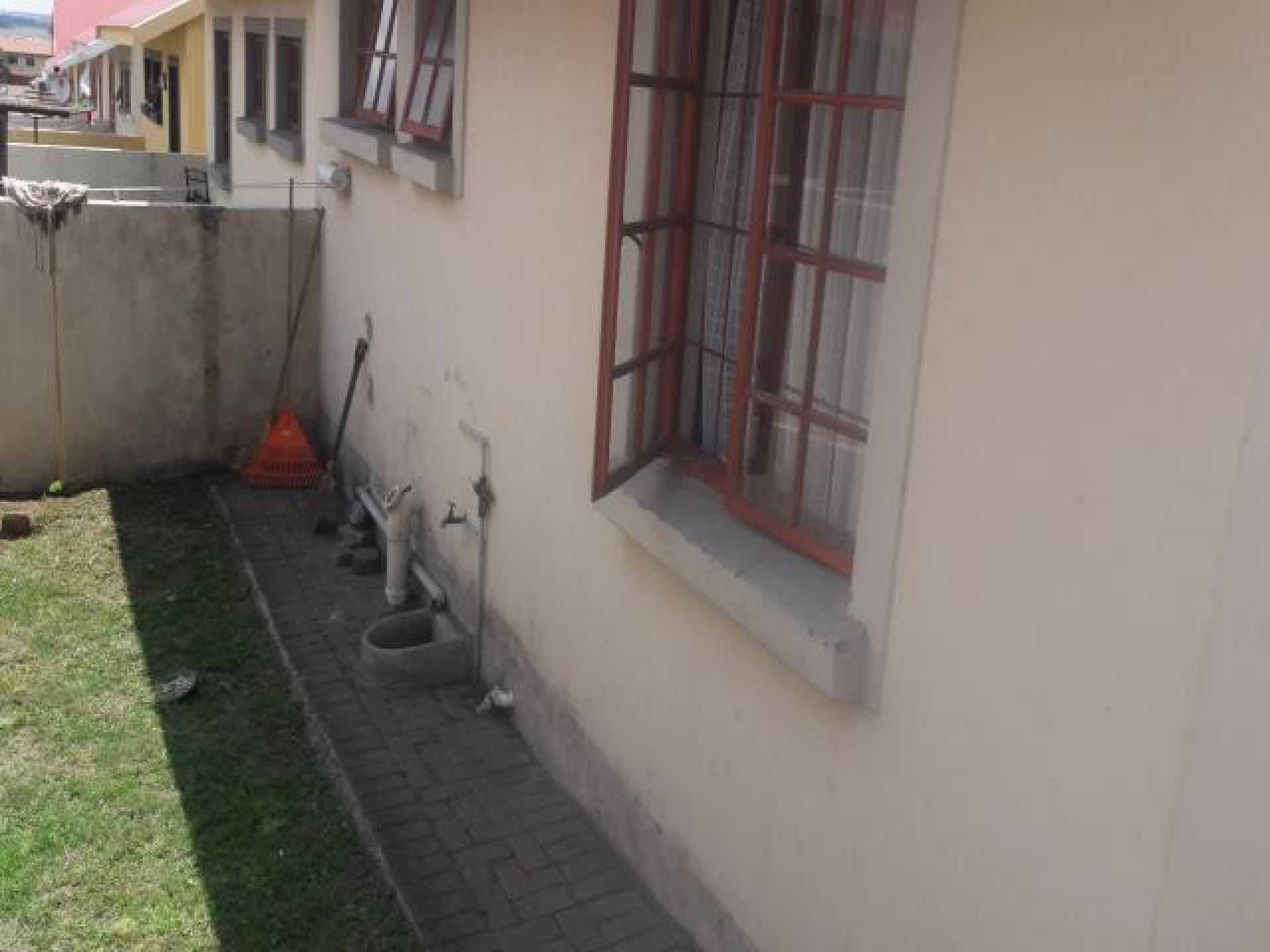 Backyard of property in Tasbetpark