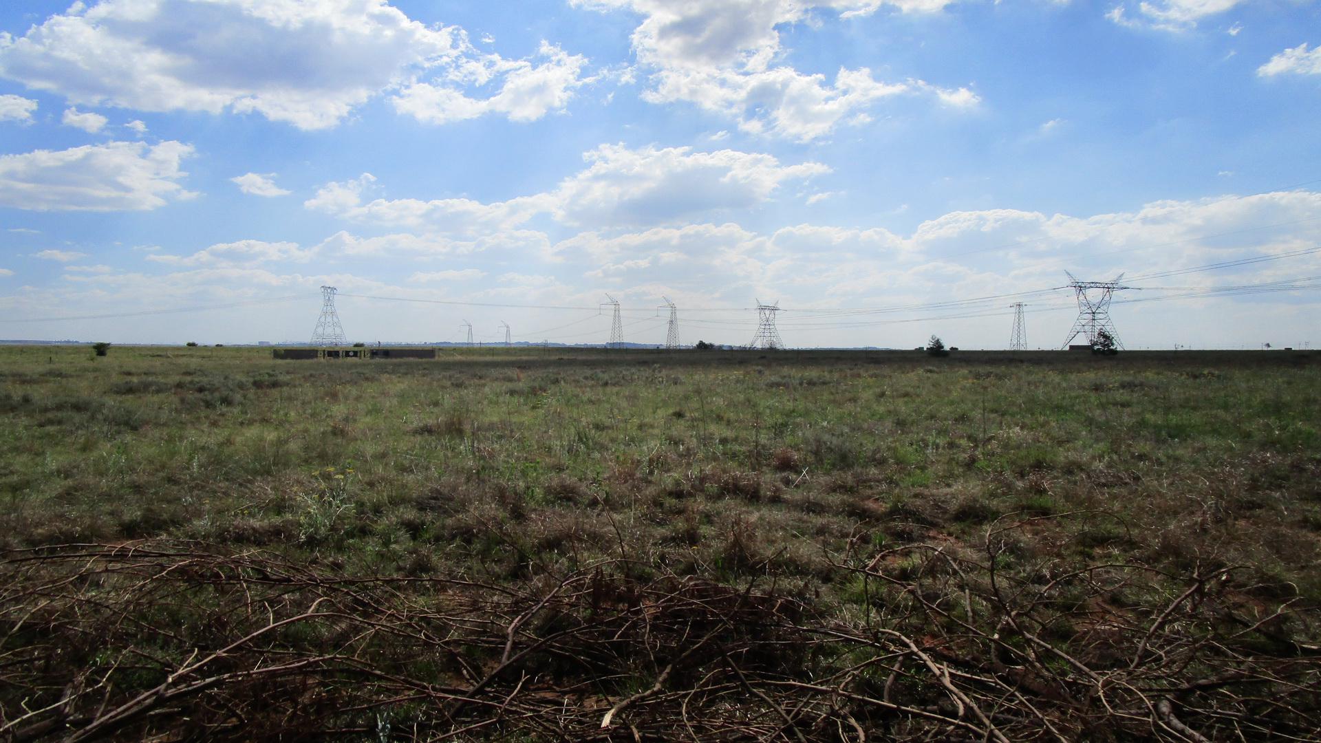 Front View of property in Rietvlei View Country Estates