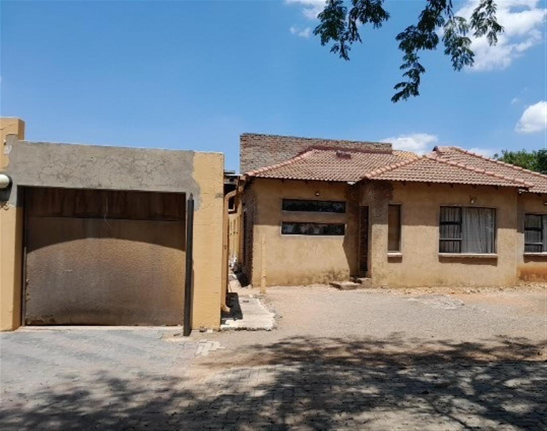 Front View of property in Elandsrand