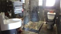 Bathroom 1 - 5 square meters of property in Glen Erasmia Boulevard