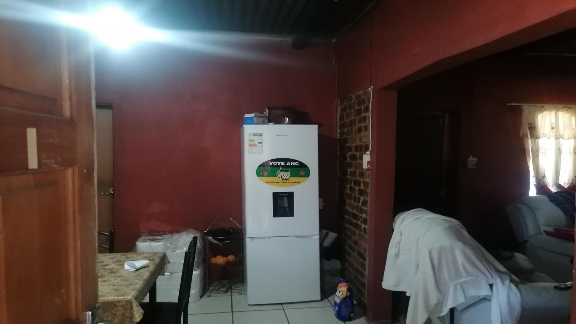Dining Room of property in Phagameng