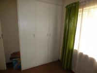 Bed Room 1 - 17 square meters of property in Comet