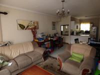 Lounges - 28 square meters of property in Comet