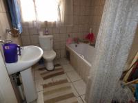 Bathroom 1 - 6 square meters of property in Comet