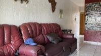 Lounges - 15 square meters of property in Winchester Hills