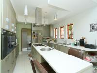 Kitchen - 43 square meters of property in Northcliff