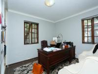Study - 16 square meters of property in Northcliff