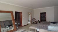 Main Bedroom - 28 square meters of property in Northcliff