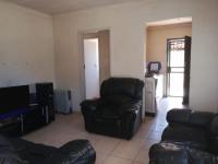 Lounges - 15 square meters of property in Protea Glen