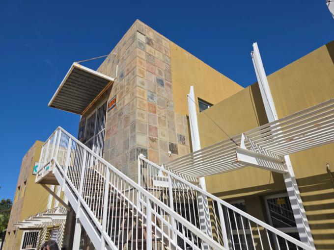 Commercial to Rent in Rustenburg - Property to rent - MR268047