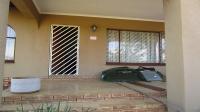 Front View of property in Zakariyya Park