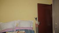 Bed Room 1 - 7 square meters of property in Protea Glen