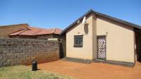 2 Bedroom 1 Bathroom House for Sale for sale in Protea Glen