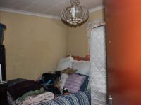 Bed Room 3 of property in Protea Glen