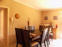 Dining Room - 12 square meters of property in Glenmarais (Glen Marais)