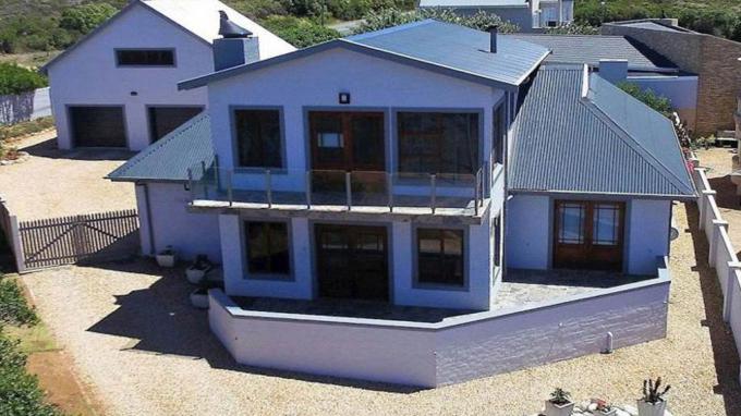 5 Bedroom House for Sale For Sale in Jongensfontein - Home Sell - MR269559