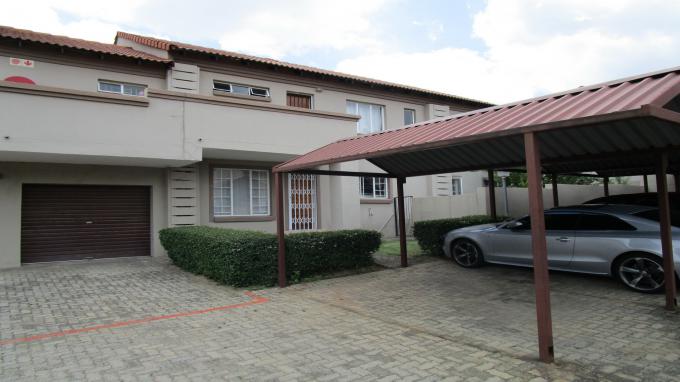 3 Bedroom Simplex for Sale and to Rent For Sale in Halfway Gardens - Private Sale - MR269600
