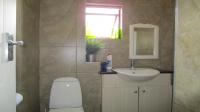 Bathroom 1 - 8 square meters of property in Silver Lakes Golf Estate