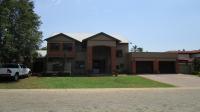 Front View of property in Silver Lakes Golf Estate