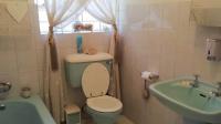 Bathroom 1 - 5 square meters of property in Norkem park