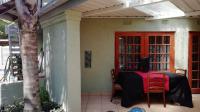 Patio - 65 square meters of property in Norkem park