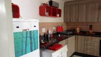 Kitchen - 22 square meters of property in Norkem park