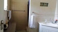 Bathroom 2 - 6 square meters of property in Norkem park