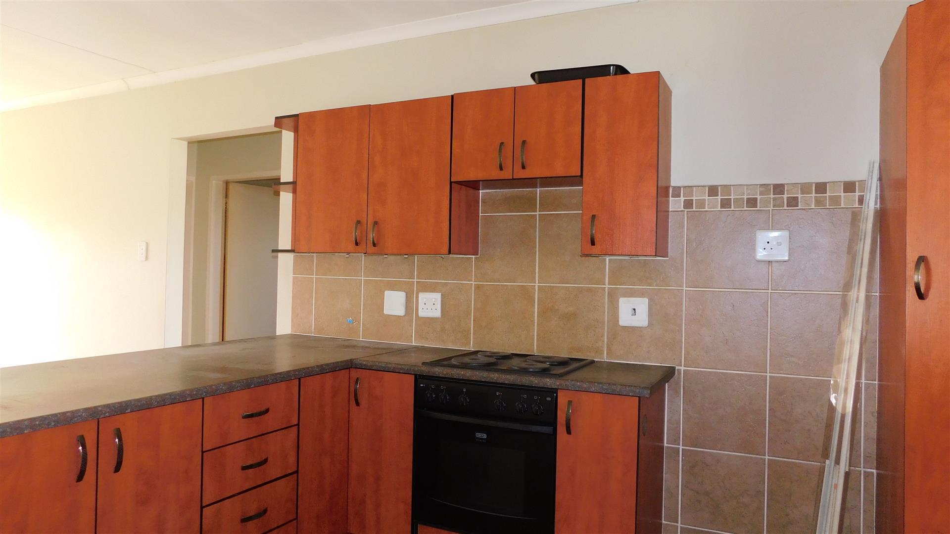 Standard Bank EasySell 2 Bedroom Apartment for Sale in Monta
