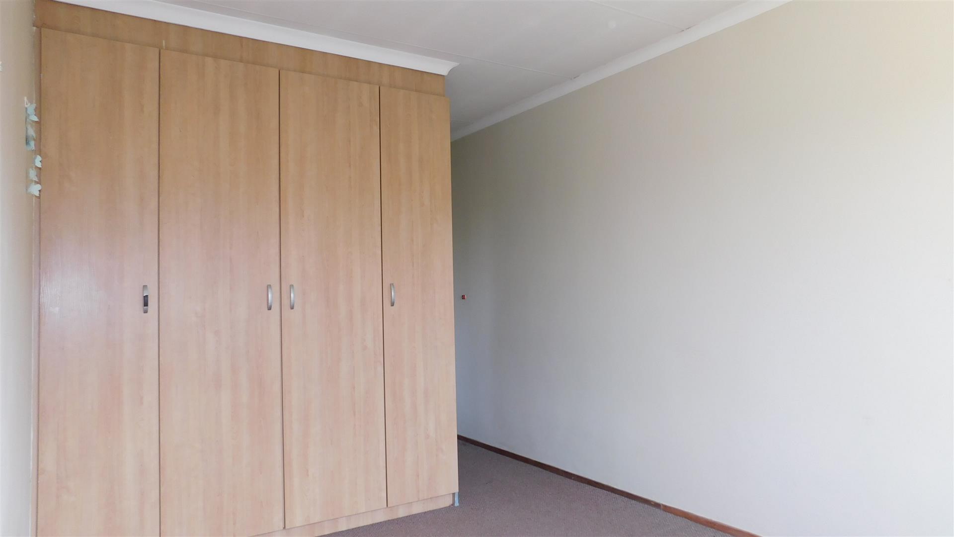 Standard Bank EasySell 2 Bedroom Apartment for Sale in Monta