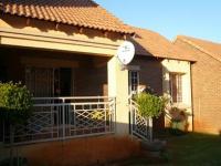 2 Bedroom 2 Bathroom Simplex for Sale for sale in Mooikloof