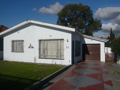 3 Bedroom House for Sale For Sale in Bellville - Home Sell - MR27247