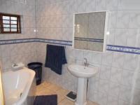 Bathroom 1 - 7 square meters of property in Scottburgh