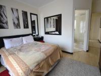 Main Bedroom - 17 square meters of property in Greenstone Hill