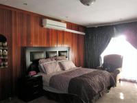 Bed Room 1 - 31 square meters of property in Selection park