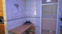 Kitchen - 38 square meters of property in Selection park