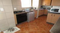 Kitchen - 12 square meters of property in Arcon Park