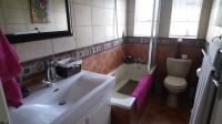 Bathroom 1 - 4 square meters of property in Arcon Park