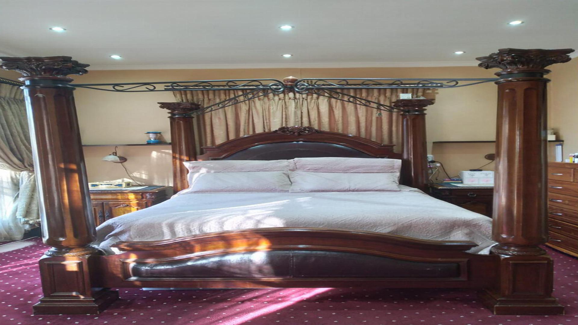 Bed Room 1 of property in Winchester Hills
