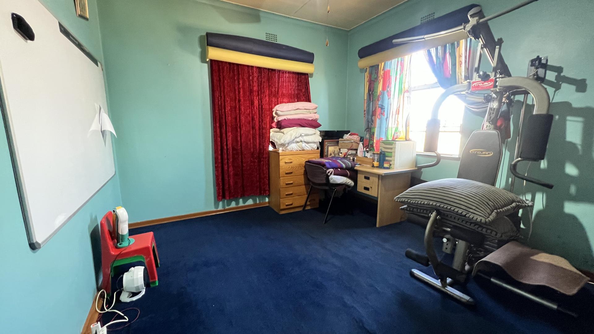 Spaces of property in Winchester Hills