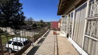 Balcony of property in Winchester Hills