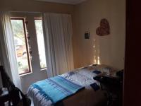 Bed Room 2 - 10 square meters of property in Waterval East