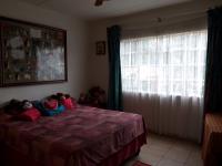 Main Bedroom - 15 square meters of property in Beyers Park