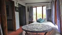 Bed Room 1 - 15 square meters of property in Kaapsche Hoop 