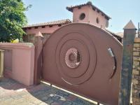 Front View of property in Mabopane