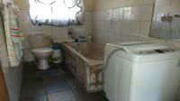 Bathroom 1 - 7 square meters of property in Brenthurst