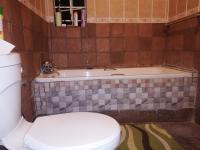 Bathroom 1 - 5 square meters of property in Emalahleni (Witbank) 
