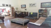 Lounges - 27 square meters of property in Brakpan
