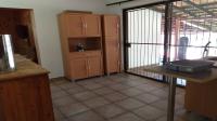 Spaces - 23 square meters of property in Brackendowns