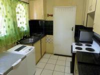 Kitchen - 10 square meters of property in Ravenswood